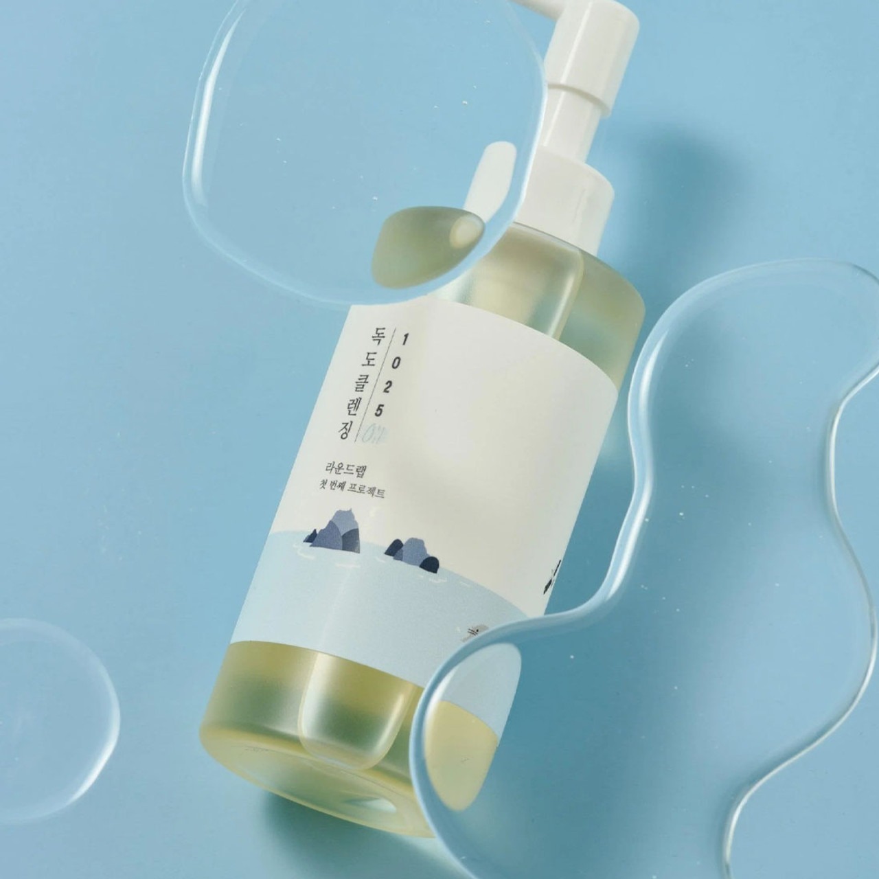 ROUND_LAB_1025_Dokdo_Cleansing_Oil_200ml_Korean_face_oil_cleanser__96261.jpg
